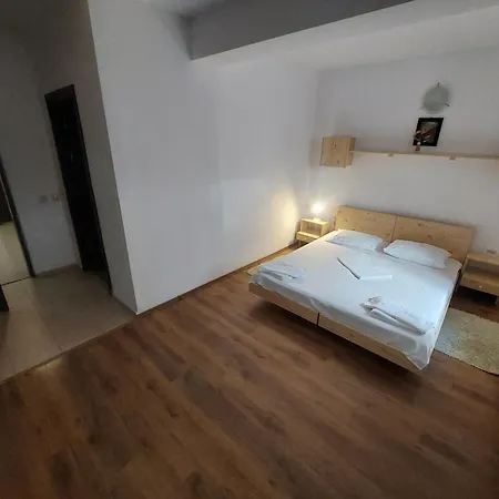 Hotell Monad 3*
