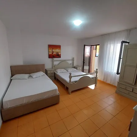 Monad Hotell