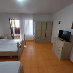 Hotel Monad
