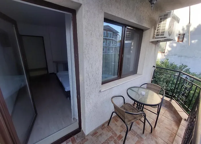 Monad 3* Ефоріє-Норд