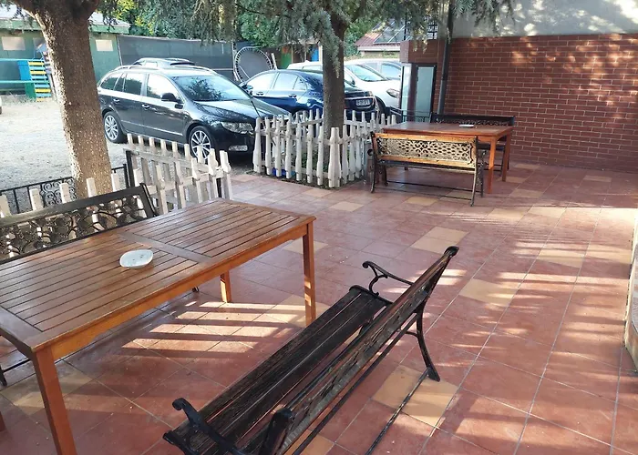 Готель Monad 3*